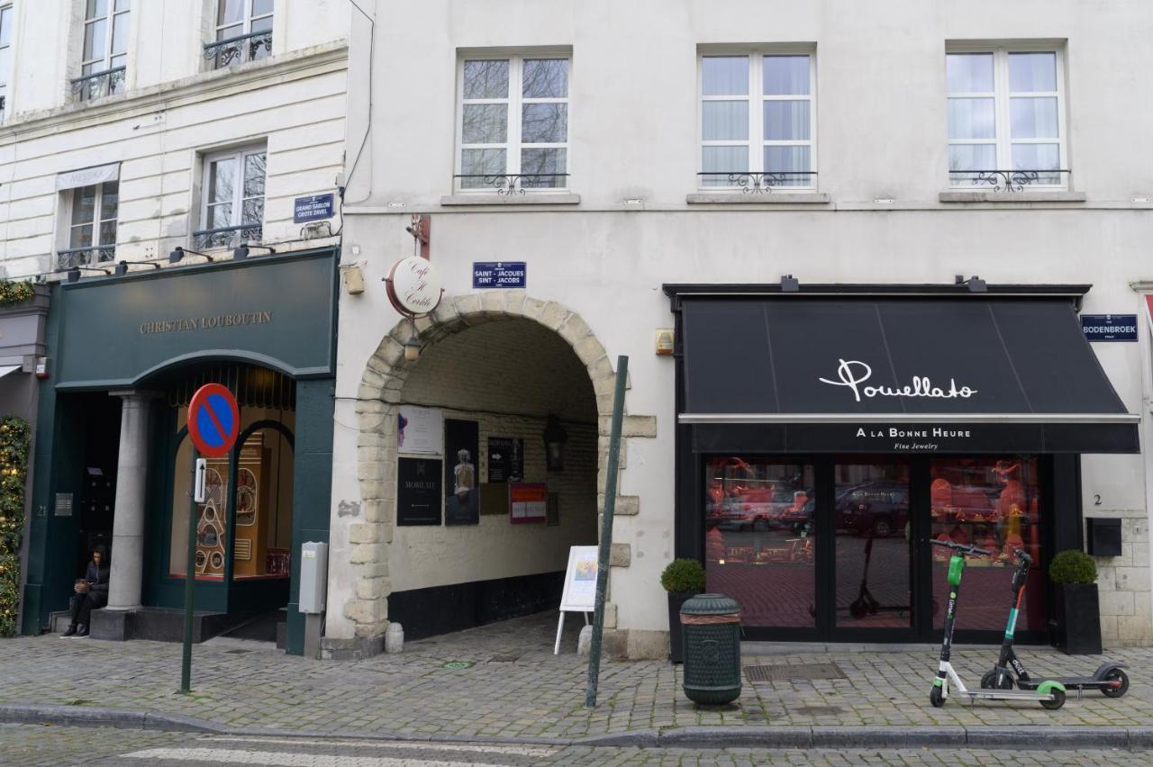Private En-Suite Room In The Heart Of Le Sablon ブリュッセル エクステリア 写真